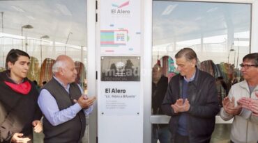 Miguel Lifschitz y el ex gobernador Hermes Binner estuvieron en el acto. Gentileza: prensa Gobierno de Santa Fe.