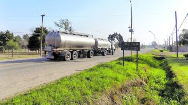 Preocupación. 'La 11 hoy está colapsada y está destruida su carpeta asfáltica'