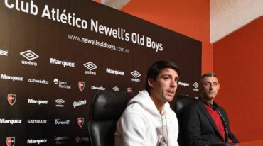 Formica en conferencia presentación con D'Amico. Prensa NOB