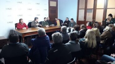 El intendente de Venado Tuerto recibió a los representantes barriales. Gentileza: prensa Municipio de Venado Tuerto.