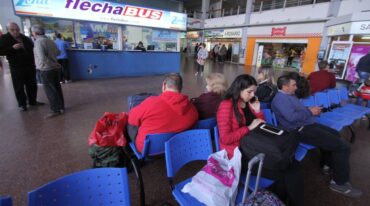 Los beneficios 'low bus' de descuentos son muy tentadores  Archivo/Mauricio Garín.