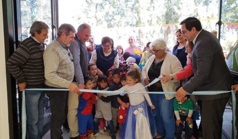El intendente Vallejos estuvo en el acto de apertura. Gentileza: prensa Municipalidad de Reconquista.