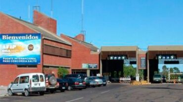 El paso fronterizo de Concordia-Salto tuvo un gran movimiento en los últimos días
