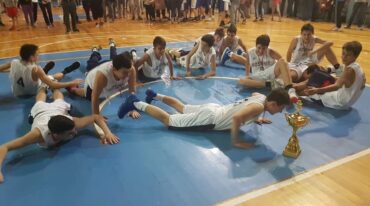 Alegría. Los rosarinos festejaron el título obtenido en Totoras