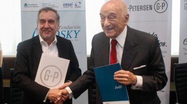 Lino Barañao y Enrique Eskenazi firmaron el acuerdo. Gentileza: prensa Nueva Comunicación.