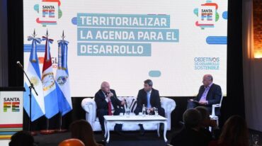 'Estamos desarrollando una actividad con invitados de distintos lugares para discutir los objetivos del milenio. Objetivos de desarrollo fijados por Naciones Unidas para cumplir en 2030'