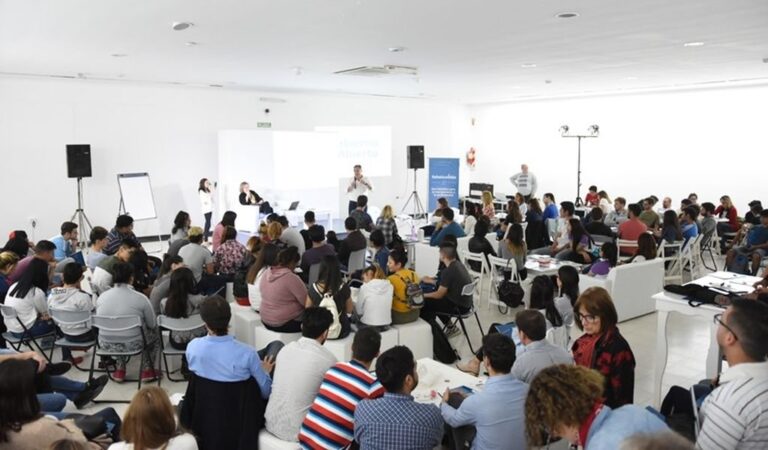 El intendente Castellano participó del evento. Gentileza: prensa Municipalidad de Rafaela.