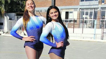 Lucía Kindebaluc y Milena Alfaro en la pista de entrenamiento de Echagüe. Allí se preparan casi sin días de descanso para rendir en el alto nivel internacional. Marcelo Miño