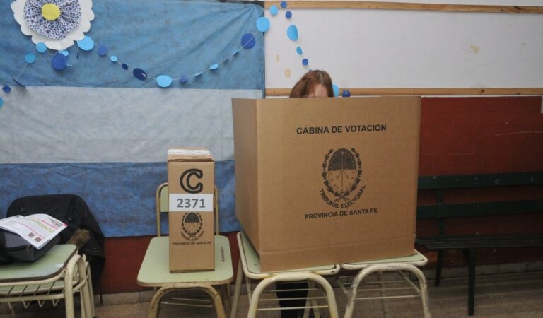No mezclar. Las fechas de la elección provincial serían previas a las dos instancias nacionales