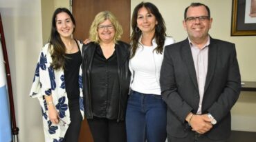 La ministra Balagué recibió a autoridades de Funes. Gentileza: prensa Municipalidad de Funes.
