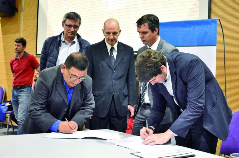Un convenio articula esfuerzos entre el gobierno provincial y el municipio de Concordia en defensa de los derechos del consumidor.