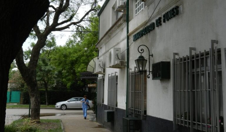 Desde las administraciones de Funes y Roldán aún no han hecho anuncios sobre la posibilidad de contar con un nuevo código normativo. Esto genera inquietud en las fuerzas vivas que ven cómo pasa el tiempo sin tener avances concretos. Archivo.