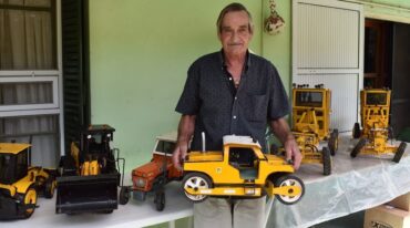 Santarelli empezó con un primer modelo que le llevó cerca de dos meses de tiempo y desde entonces nunca más paró. Gentileza: Transmedia VT.