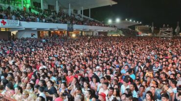 Miles de personas se acercaron al hipódromo de la capital para ver el festival. Gentileza: prensa Gobierno de Santa Fe.
