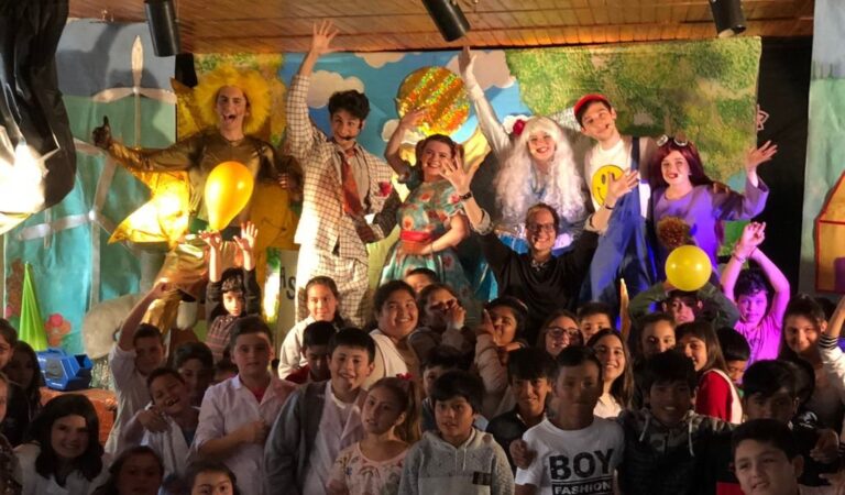 La actividad tuvo lugar en el anfiteatro municipal Humberto De Nito. Gentileza: prensa Gobierno de Santa Fe.