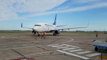El proyecto de un aeropuerto conjunto entre las dos ciudades pierde fuerza. Archivo.