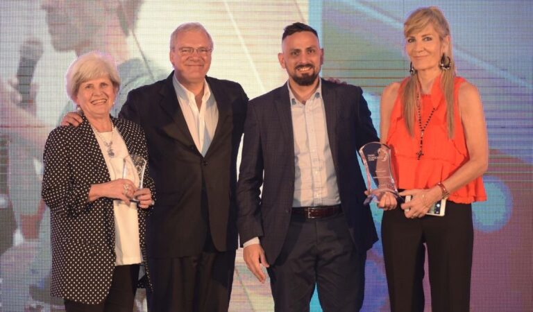 El Grupo Petersen fue premiado por sus acciones de RSE. Gentileza: prensa Nueva Comunicación.