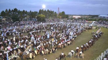 La tradicional Fiesta Provincial del Caballo que cada enero convoca a miles de turistas. Diario El Argentino