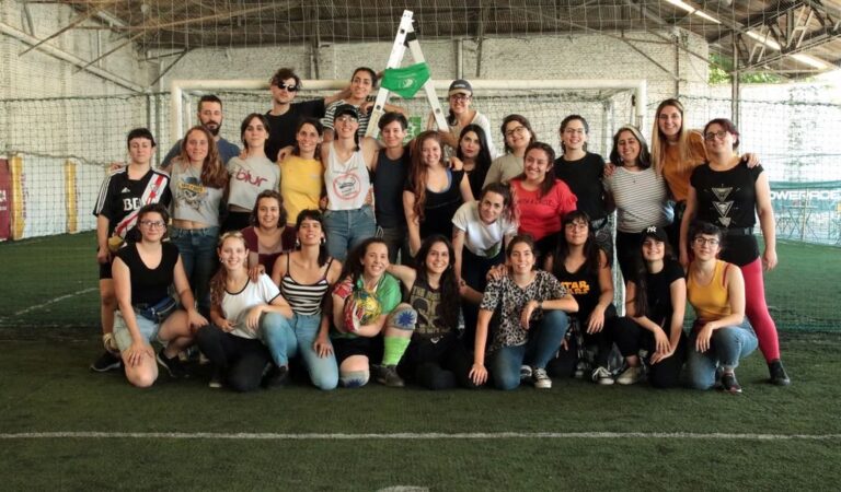 Definición. 'Quién Pudiera tiene como protagonistas a las juventudes feministas y disidentes sexuales