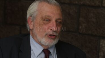 El ministro de Justicia está convencido de que Santa Fe desarrolla una política integrada de combate a los grupos de traficantes de drogas y que ello tiene un costo. 'Son violentos y reaccionan en forma violenta' le dijo a El Litoral. Mauricio Garín
