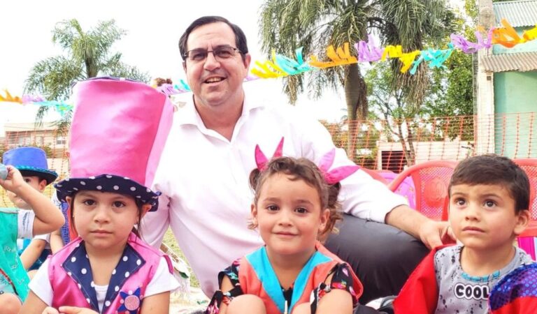 El intendente Vallejos estuvo presente en el acto. Gentileza: prensa Municipalidad de Reconquista.