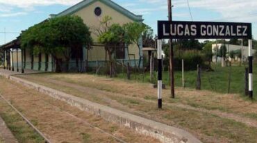 La emblemática estación de ferrocarril que dio origen a la localidad del centro de Entre Ríos. Turismo Entre Ríos