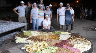 La pizza a la parrilla de tres metros de diámetro buscará el reconocimiento mundial.
