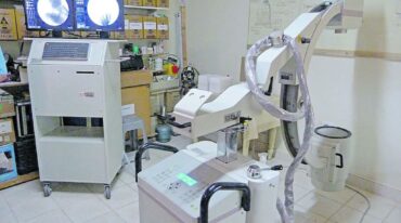 El equipo se compone de dos monitores LCD