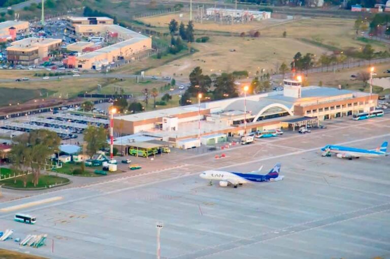 NÚMEROS EN POSITIVO. Pese a la crisis y el aumento de precio de los pasajes