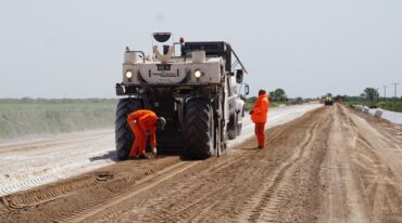 'La Provincia lleva adelante con fondos propios el plan vial más grande de los últimos 50 años'