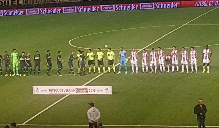 Los rojiblancos vencieron al equipo porteño por 2-0. El Litoral.