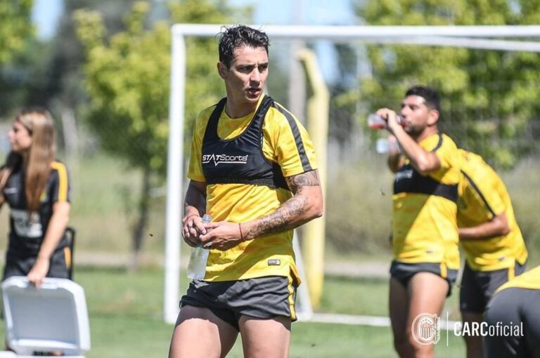 Bauza quiere tenerlo a Zampedri al ciento por ciento para que sea su hombre más adelantado luego de la partida de Marco Ruben. Gentileza: prensa Rosario Central.