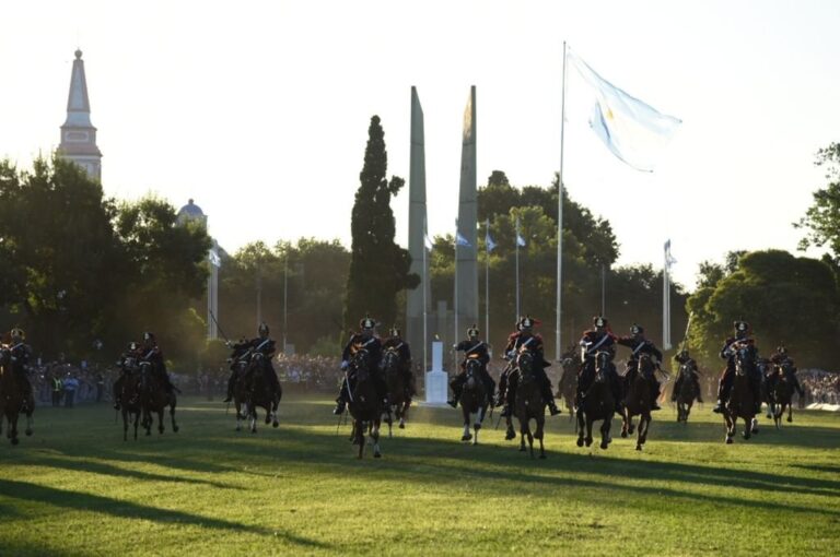 Se recreó la batalla que se dio en la zona cercano al Convento de San Carlos Borromeo. Gentileza: prensa Gobierno de Santa Fe.