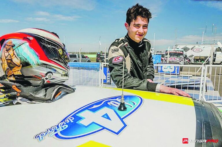 "Encaramos el 2019 con la idea firme de ser protagonistas y luchar arriba"