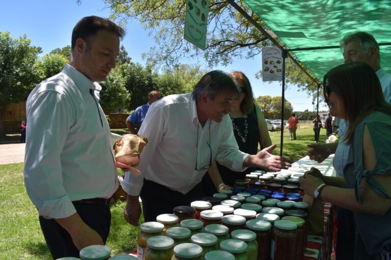 El pueblo es reconocido en toda la región por su Fiesta Provincial de las Conservas