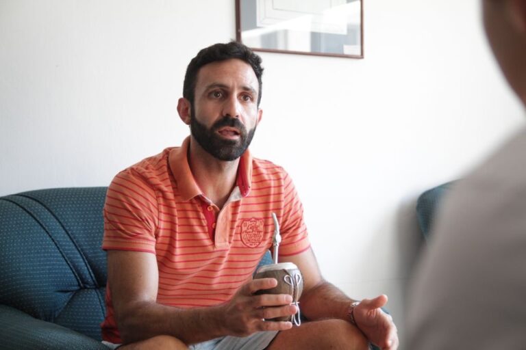 Advertencia. 'En Argentina