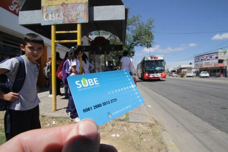 Modalidad. Los alumnos contarán con dos pasajes diarios gratuitos