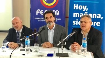 Encuentro. La primera exposición de la SRT se desarrolló en la capital provincial; luego hicieron lo propio en Rosario. Gentileza: prensa Fececo.