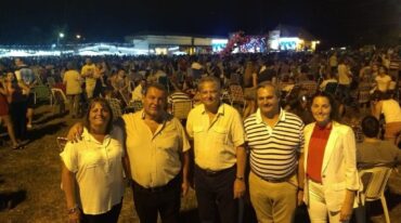 Autoridades provinciales y regionales participaron de la convocante fiesta esperancina. Gentileza.