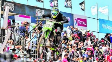 Juan Manuel Jozami en acción en el Enduro del Verano. Sueña con correr el rally Dakar.