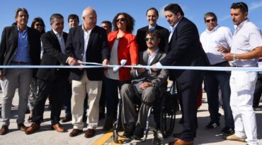 Miguel Lifschitz estuvo en el corte de cintas sobre el puente. Gentileza: prensa Gobierno de Santa Fe.