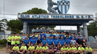 El eximio coach realizó un campus para 60 jugadores de cuatro provincias. El Club A. Trebolense fue el organizador del evento teórico y práctico. Mirador Provincial.