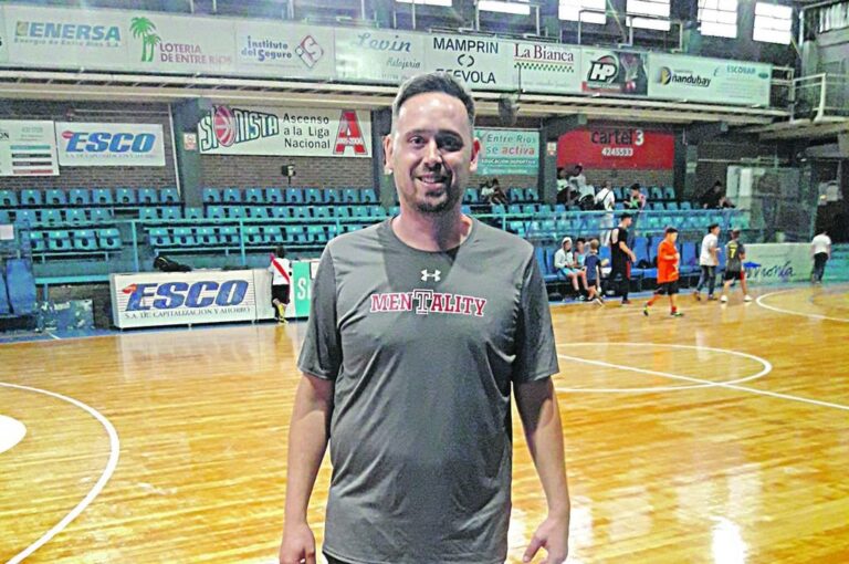 Flavio Sosa recorrió Estados Unidos y ahora organiza un campus que se desarrollará en las instalaciones de Sionista de Paraná.