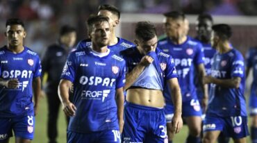 El equipo porteño de tercera división dejó afuera de la Copa Argentina a los tatengues. Matías Napoli.