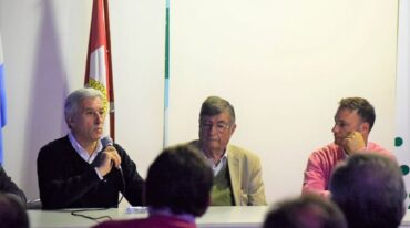 El encuentro de las autoridades con los vecinos y representantes de instituciones del sur provincial. Gentileza: Transmedia VT.