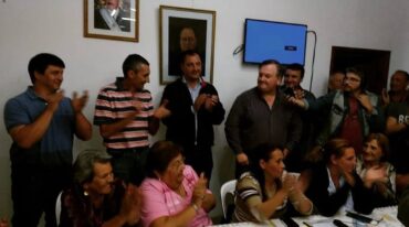 Festejos. Los representantes del FPCyS de San Cristóbal tras los comicios de este domingo. Facebook.