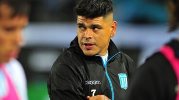 Gustavo Bou podría venir a Central. Internet.