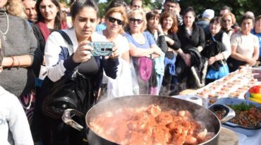 El Mercado del Patio fue por segundo año consecutivo sede de gran parte de actividades gratuitas y abiertas a todo público con tres clases diarias de martes a domingo.  Gentileza: prensa Municipalidad de Rosario.