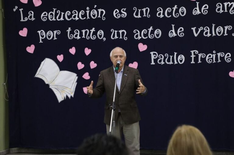 Tarea. La construcción del cielorraso del salón