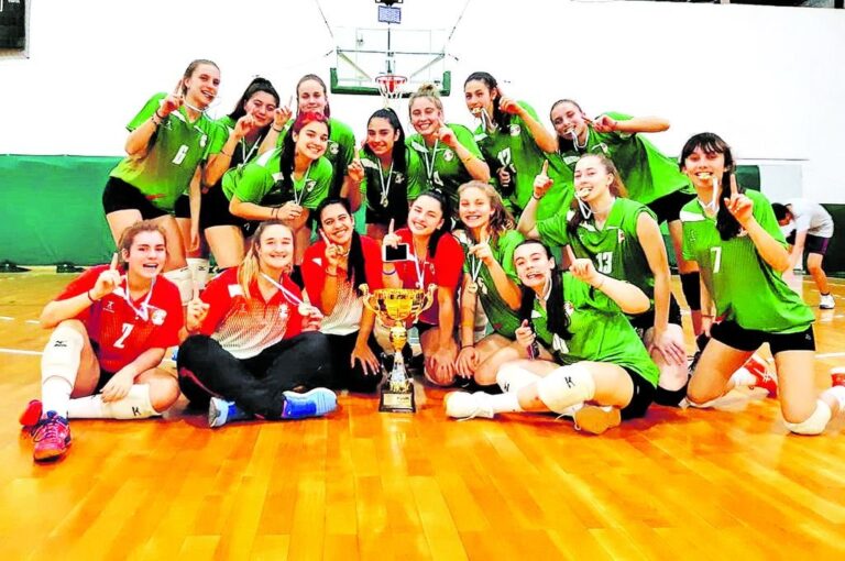 Las chicas entrerrianas cortaron la hegemonía de Santa Fe y Metropolitana y fueron profetas en su tierra. Juan Carlos Fotografía